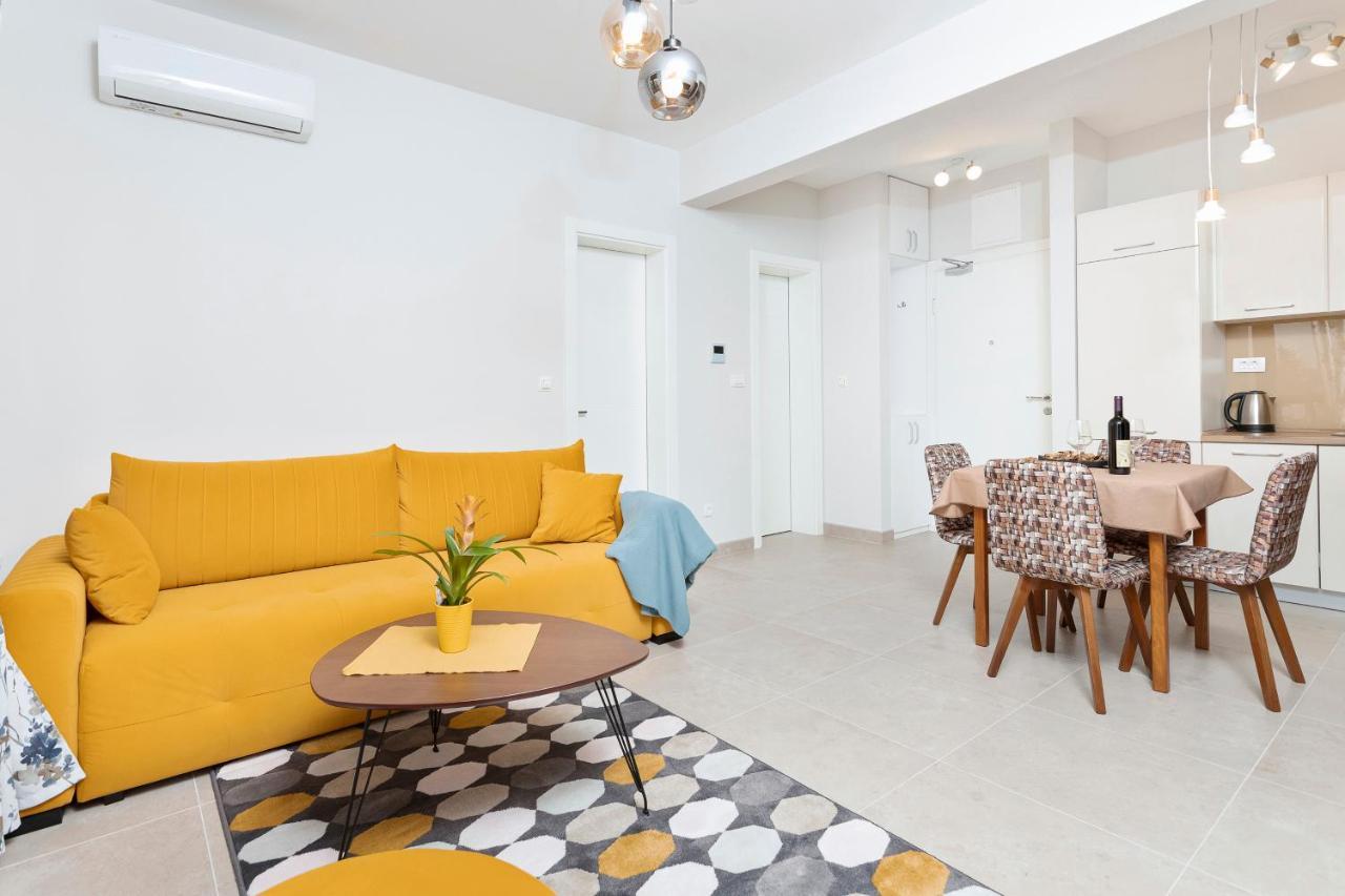 Ell Star Apartment Tivat Luaran gambar