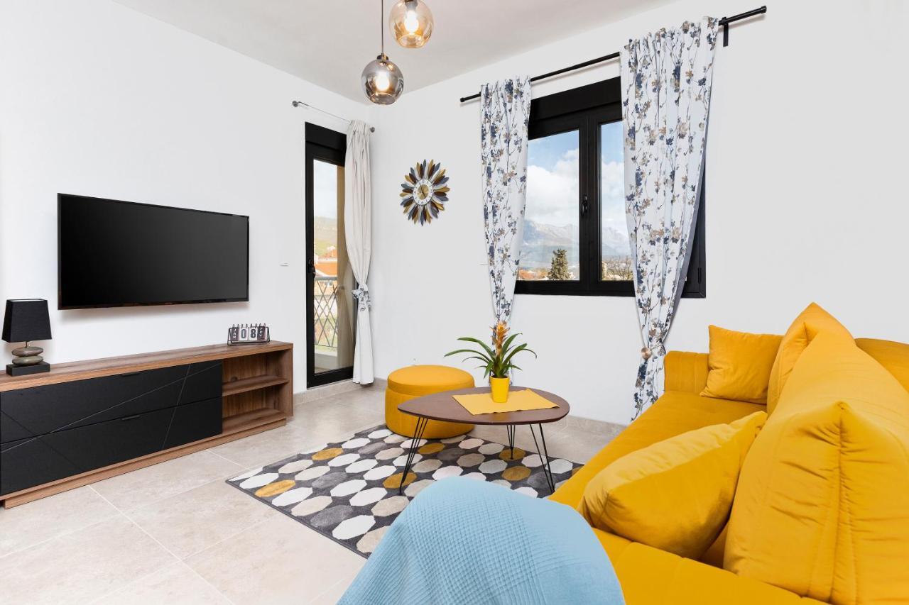 Ell Star Apartment Tivat Luaran gambar