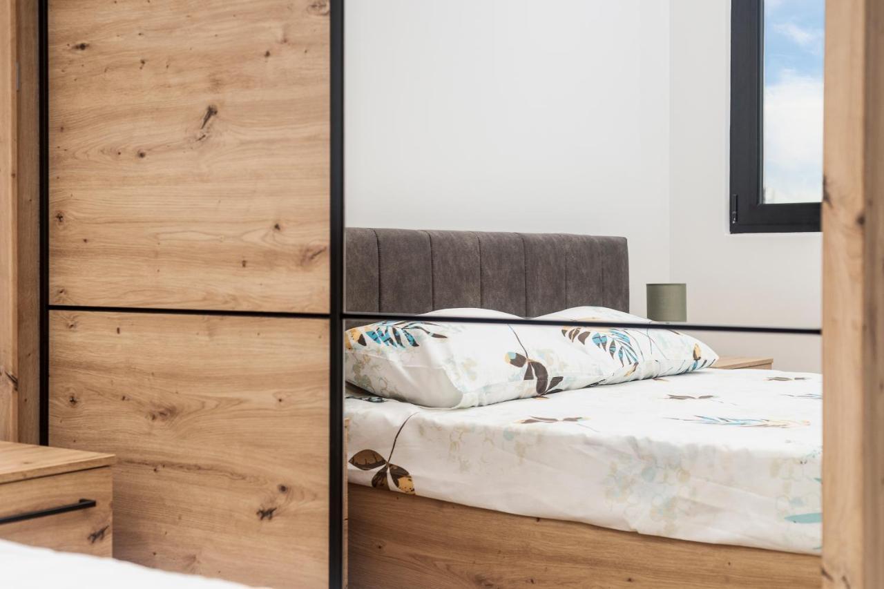 Ell Star Apartment Tivat Luaran gambar